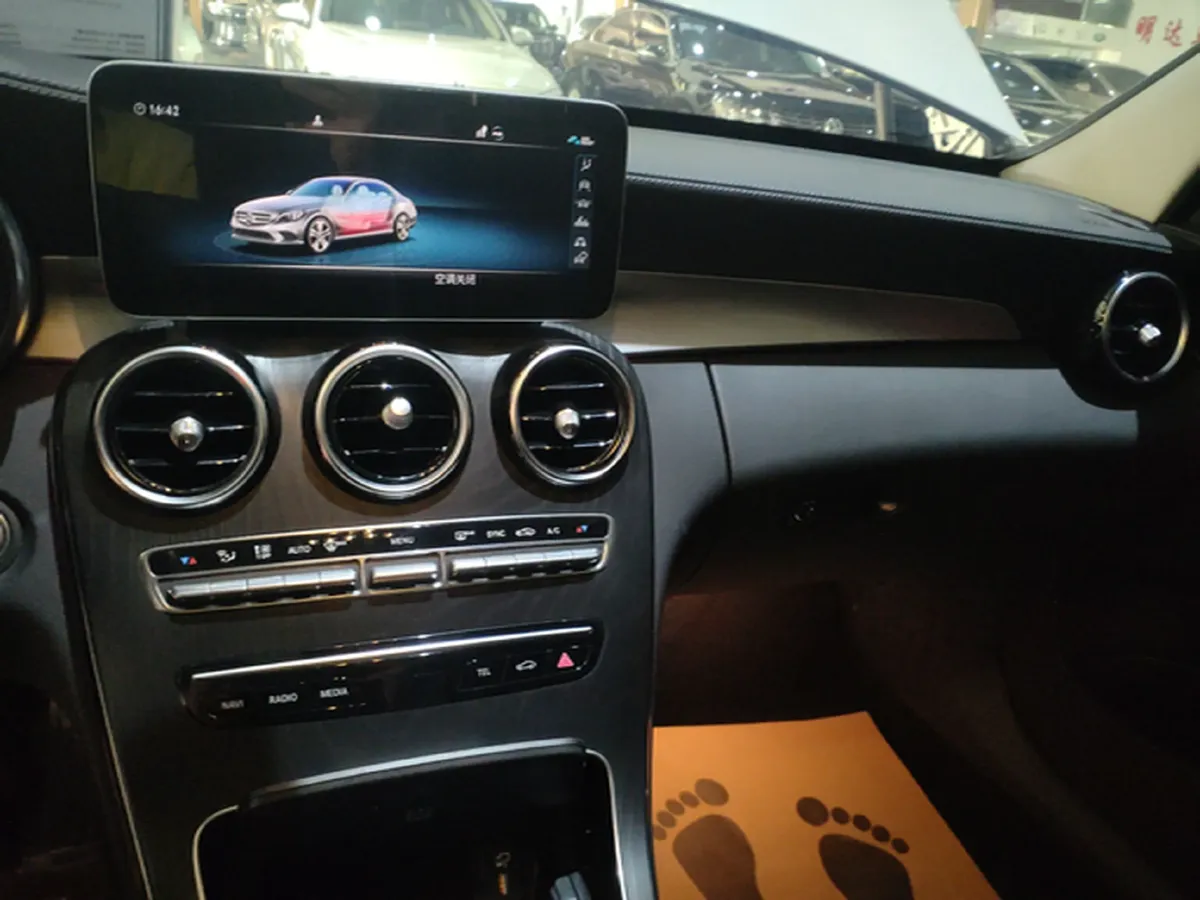 2021 Mercedes-Benz C Class 1.5T 184HP L4 9AT,autocango,china used car exporter,china ev exporter,chinese used car exporter,chinese used ev exporter