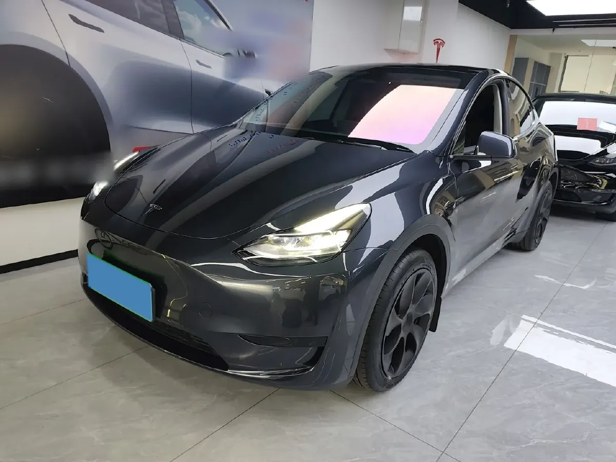 2024 Tesla Model Y BEV 60KWH,autocango,china used car exporter,china ev exporter,chinese used car exporter,chinese used ev exporter