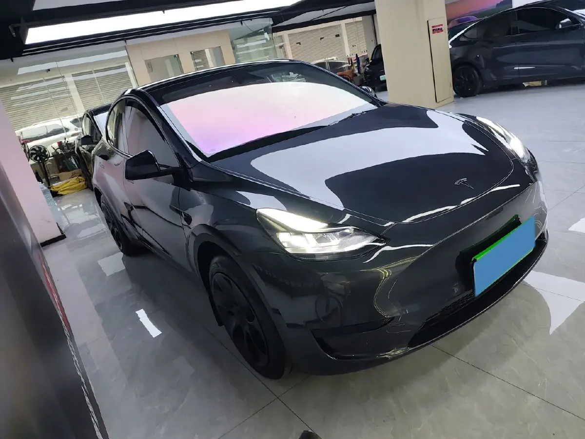 2024 Tesla Model Y BEV 60KWH,autocango,china used car exporter,china ev exporter,chinese used car exporter,chinese used ev exporter