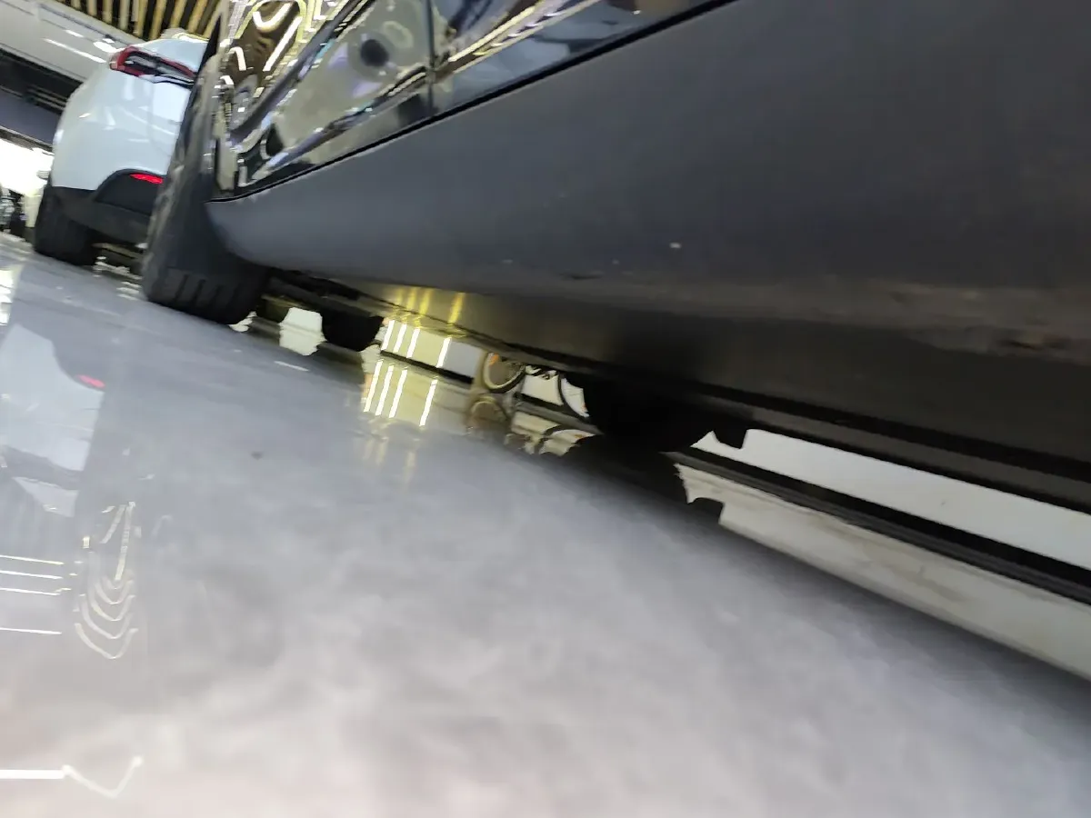 2024 Tesla Model Y BEV 60KWH,autocango,china used car exporter,china ev exporter,chinese used car exporter,chinese used ev exporter