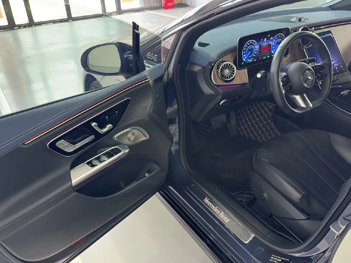 2022 Mercedes-Benz EQE Class BEV 96.1KWH,autocango,china used car exporter,china ev exporter,chinese used car exporter,chinese used ev exporter