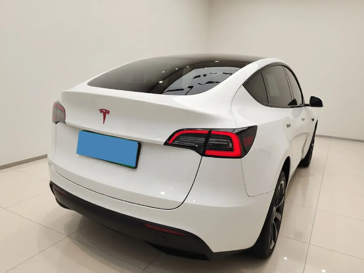 2022 Tesla Model Y BEV 60KWH,autocango,china used car exporter,china ev exporter,chinese used car exporter,chinese used ev exporter