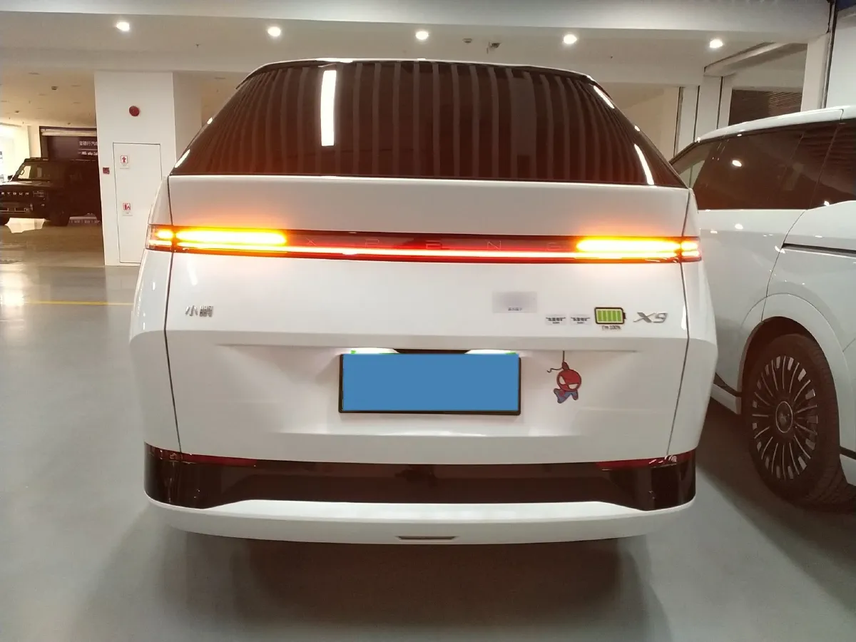 2024 Xpeng X9 BEV 101.5KWH,autocango,china used car exporter,china ev exporter,chinese used car exporter,chinese used ev exporter