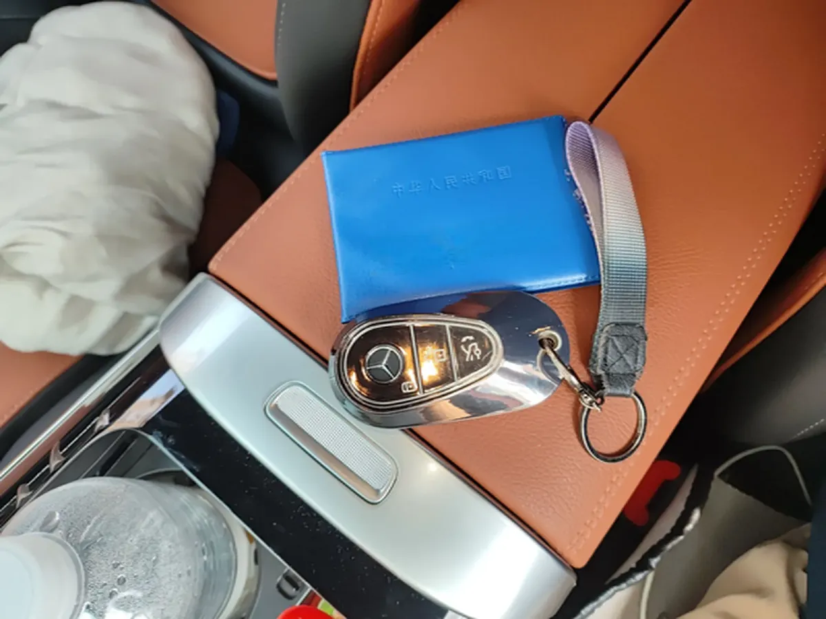 2024 Mercedes-Benz C Class 1.5T 204HP L4 9AT,autocango,china used car exporter,china ev exporter,chinese used car exporter,chinese used ev exporter