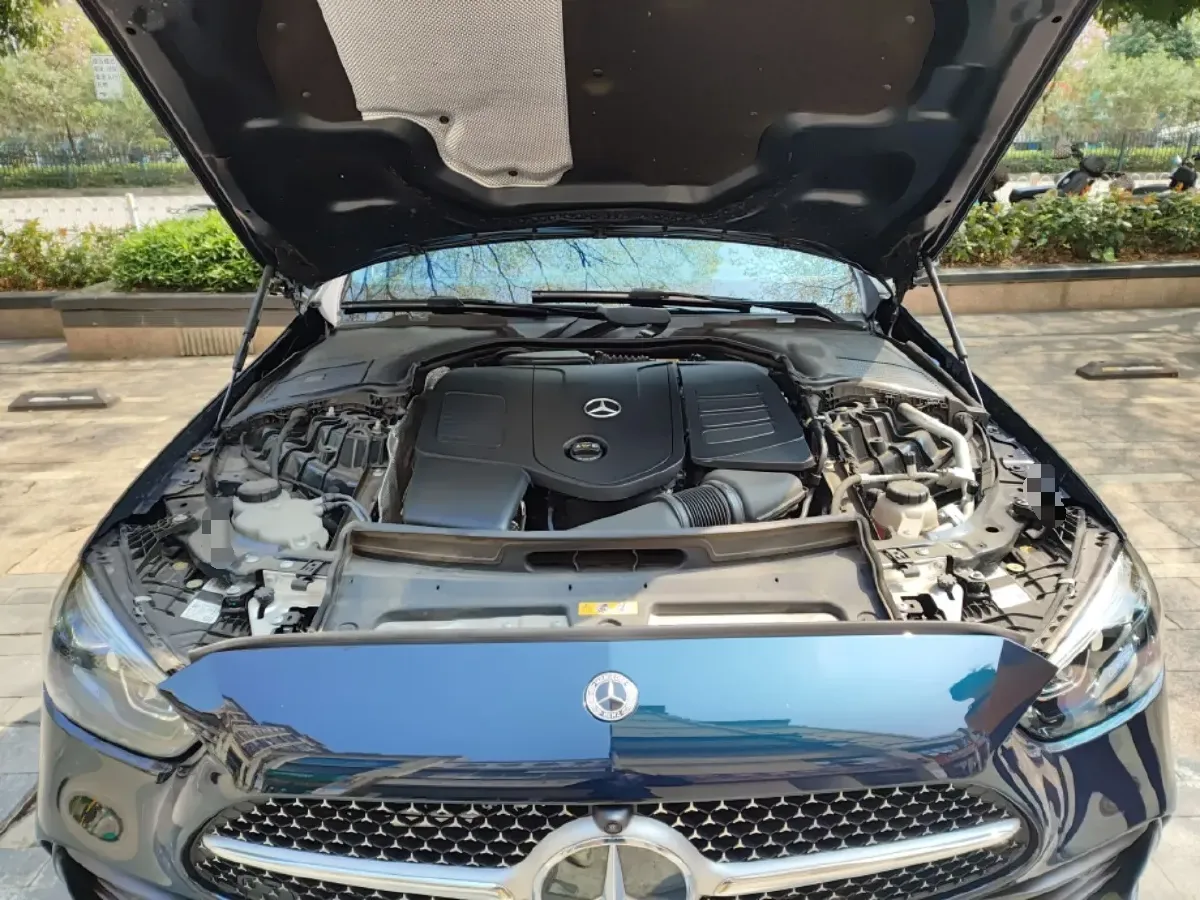 2024 Mercedes-Benz C Class 1.5T 204HP L4 9AT,autocango,china used car exporter,china ev exporter,chinese used car exporter,chinese used ev exporter