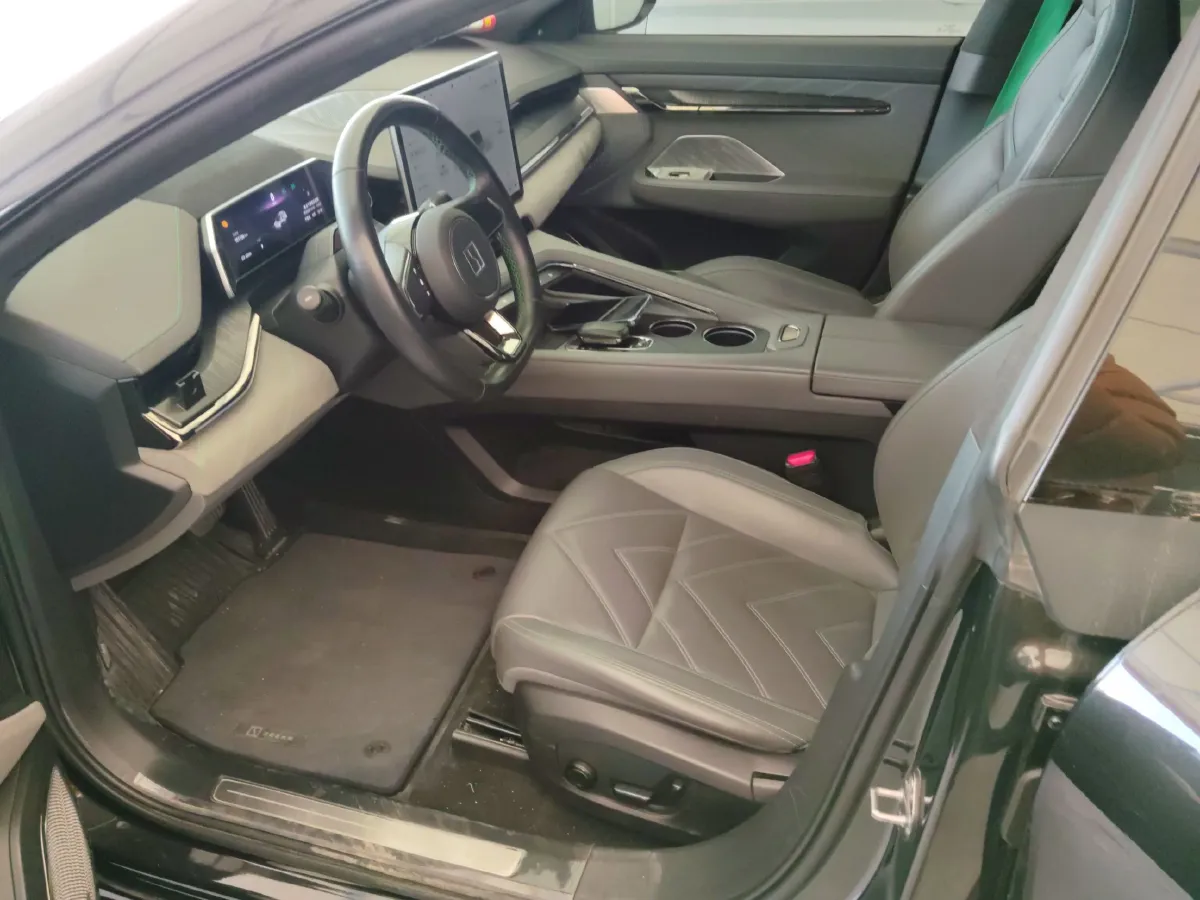 2022 Zeekr 001 BEV 100KWH,autocango,china used car exporter,china ev exporter,chinese used car exporter,chinese used ev exporter