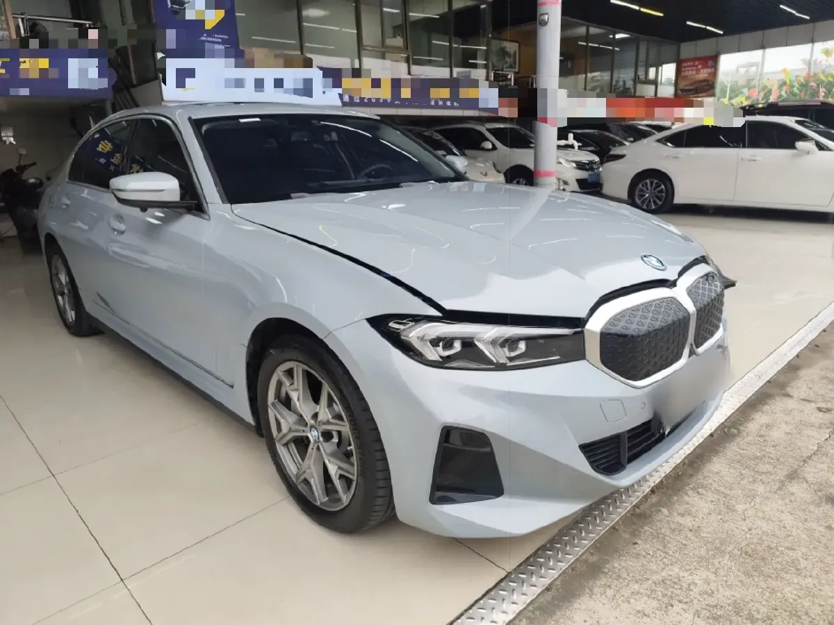 2025 BMW i3 BEV 70KWH,autocango,china used car exporter,china ev exporter,chinese used car exporter,chinese used ev exporter