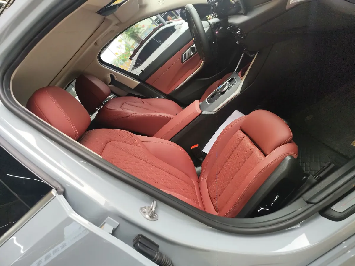 2025 BMW i3 BEV 70KWH,autocango,china used car exporter,china ev exporter,chinese used car exporter,chinese used ev exporter