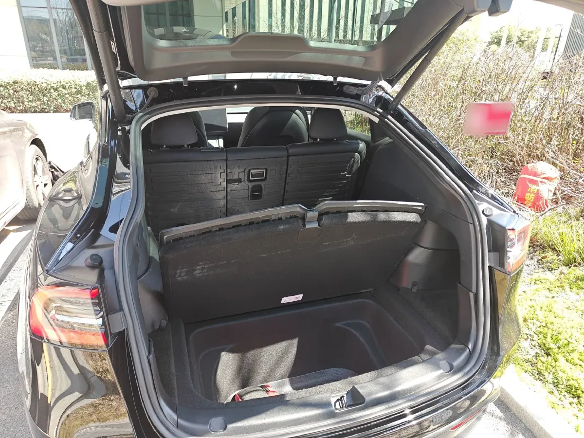 2022 Tesla Model Y BEV 60KWH,autocango,china used car exporter,china ev exporter,chinese used car exporter,chinese used ev exporter