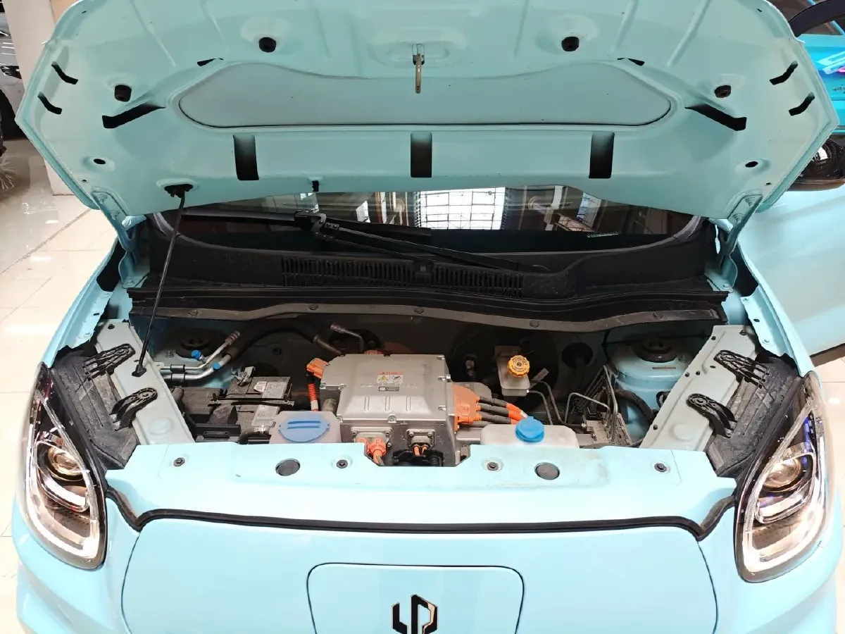 2025 Leapmotor T03 BEV 41.3KWH,autocango,china used car exporter,china ev exporter,chinese used car exporter,chinese used ev exporter