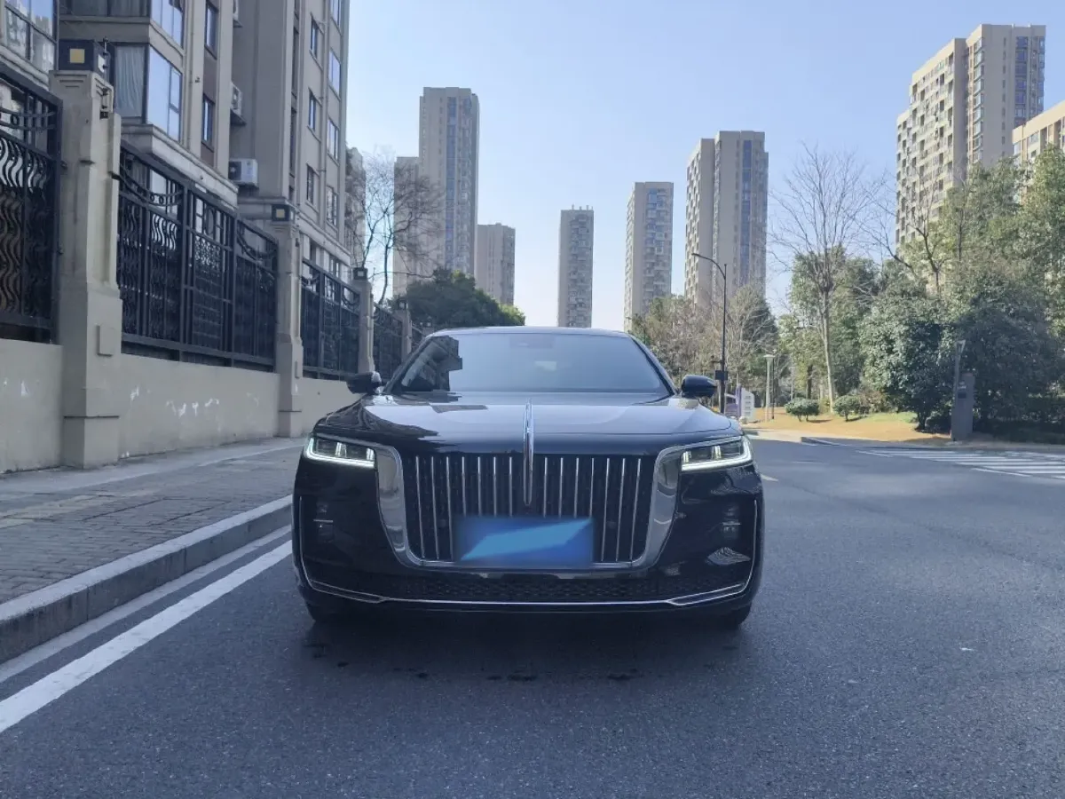 2020 HongQi H9 2.0T 252HP L4 7DCT,autocango,china used car exporter,china ev exporter,chinese used car exporter,chinese used ev exporter