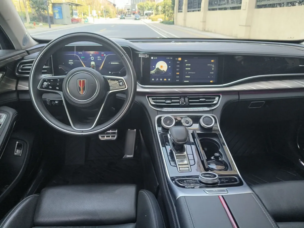 2020 HongQi H9 2.0T 252HP L4 7DCT,autocango,china used car exporter,china ev exporter,chinese used car exporter,chinese used ev exporter