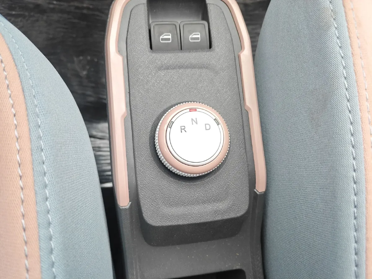 2025 Chery QQ Ice Cream BEV,autocango,china used car exporter,china ev exporter,chinese used car exporter,chinese used ev exporter