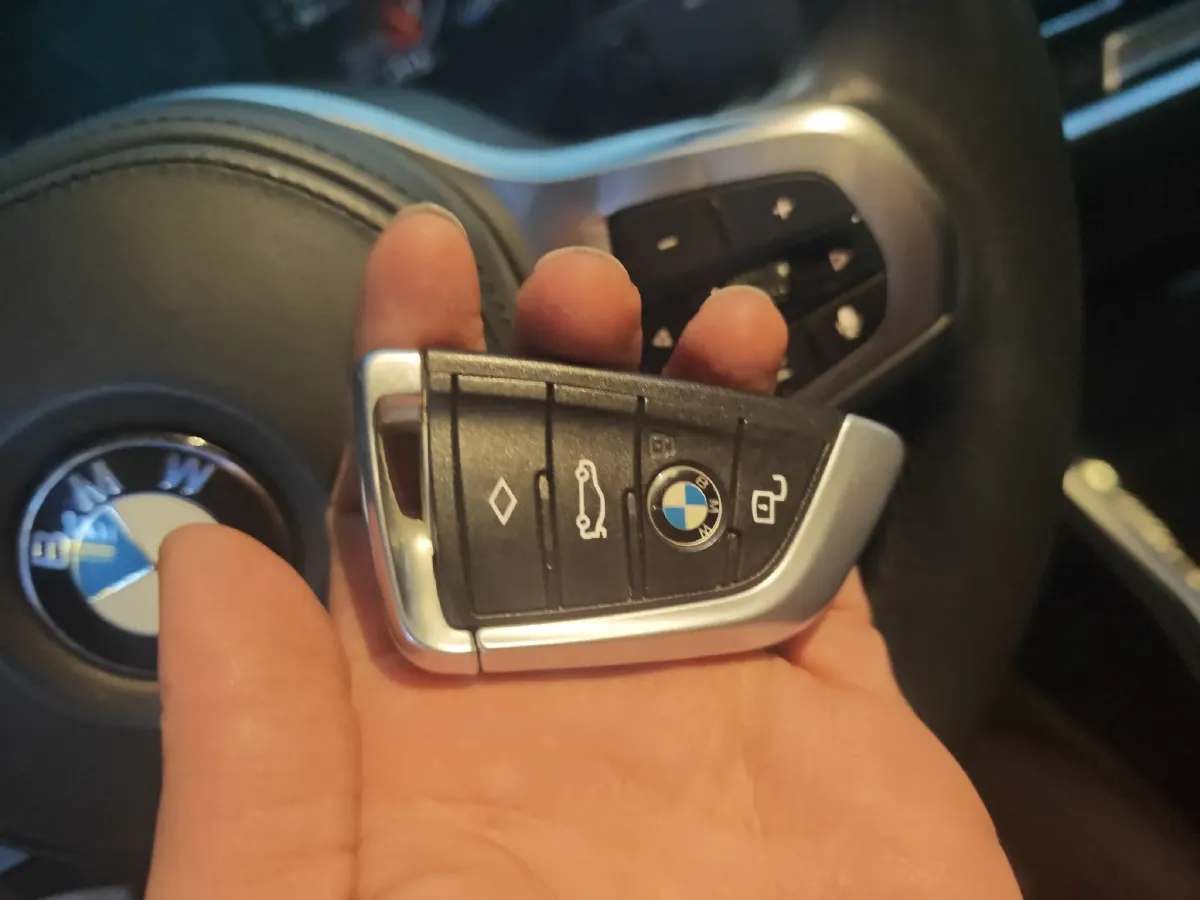 2020 BMW 3 Series 2.0T 184HP L4 8AT,autocango,china used car exporter,china ev exporter,chinese used car exporter,chinese used ev exporter