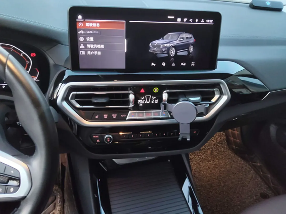 2022 BMW X3 2.0T 184HP L4 8AT,autocango,china used car exporter,china ev exporter,chinese used car exporter,chinese used ev exporter