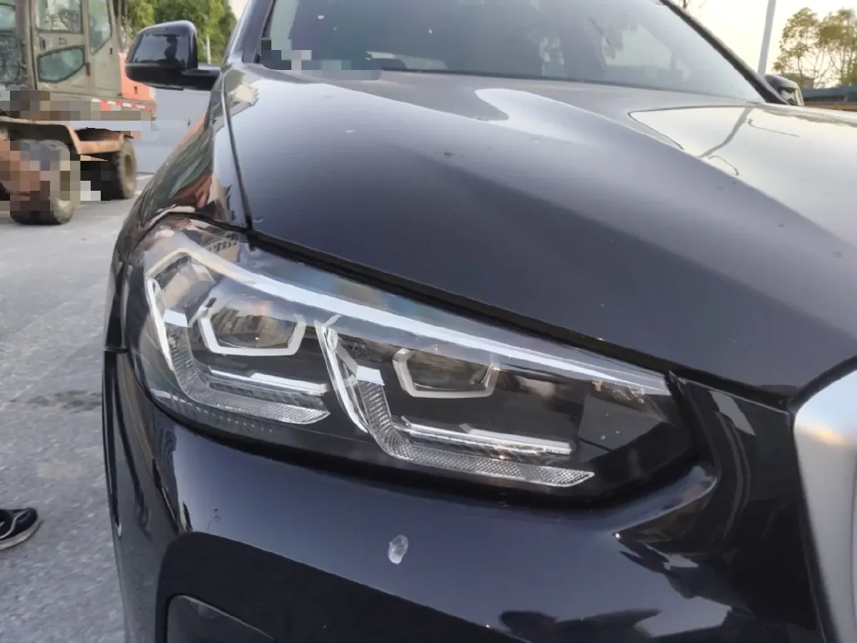 2022 BMW X3 2.0T 184HP L4 8AT,autocango,china used car exporter,china ev exporter,chinese used car exporter,chinese used ev exporter