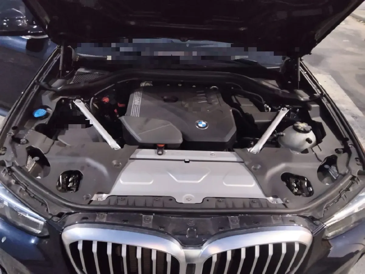 2022 BMW X3 2.0T 184HP L4 8AT,autocango,china used car exporter,china ev exporter,chinese used car exporter,chinese used ev exporter