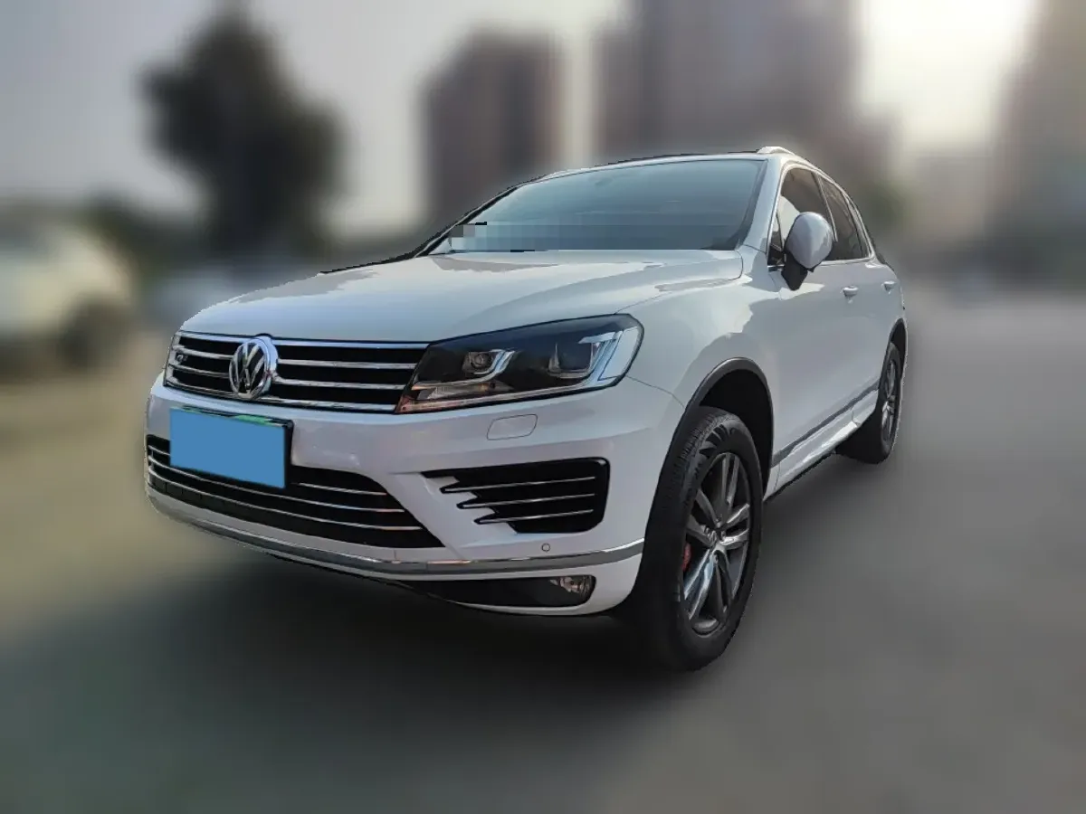 2017 Volkswagen Touareg 3.0T 320HP V6 8AT,autocango,china used car exporter,china ev exporter,chinese used car exporter,chinese used ev exporter