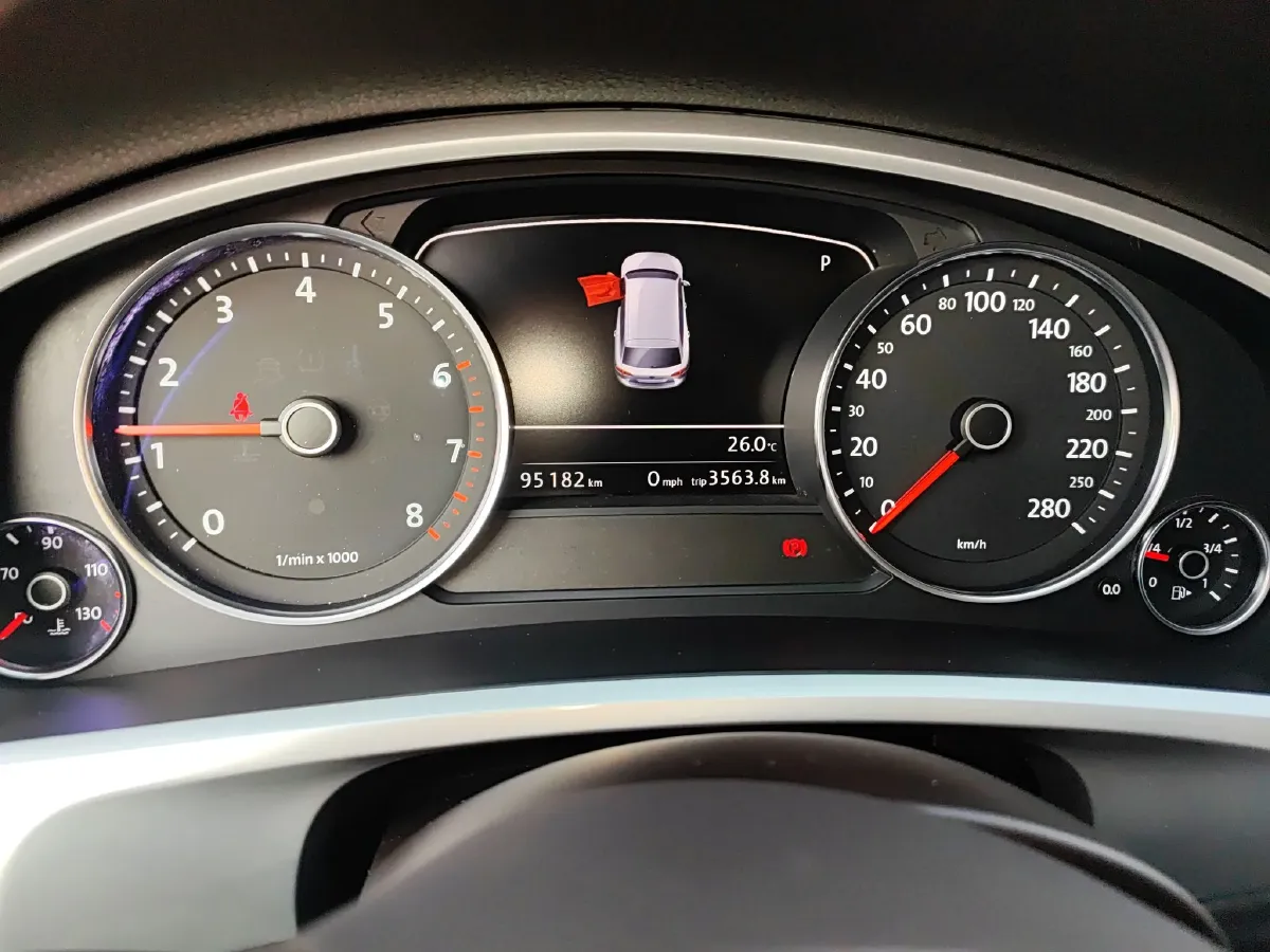 2017 Volkswagen Touareg 3.0T 320HP V6 8AT,autocango,china used car exporter,china ev exporter,chinese used car exporter,chinese used ev exporter