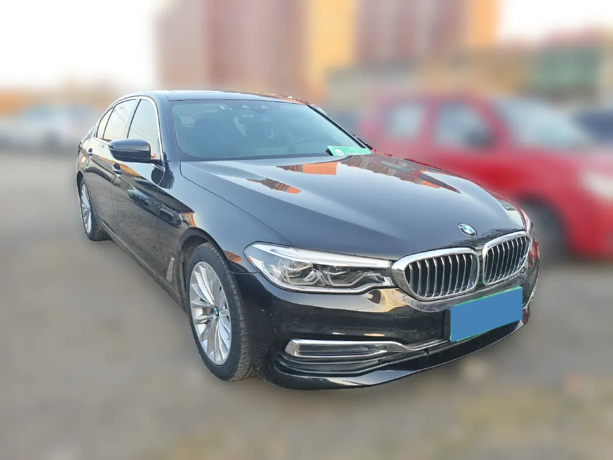 2020 BMW 5 Series 2.0T 184HP L4 8AT PHEV 17.7KWH,autocango,china used car exporter,china ev exporter,chinese used car exporter,chinese used ev exporter