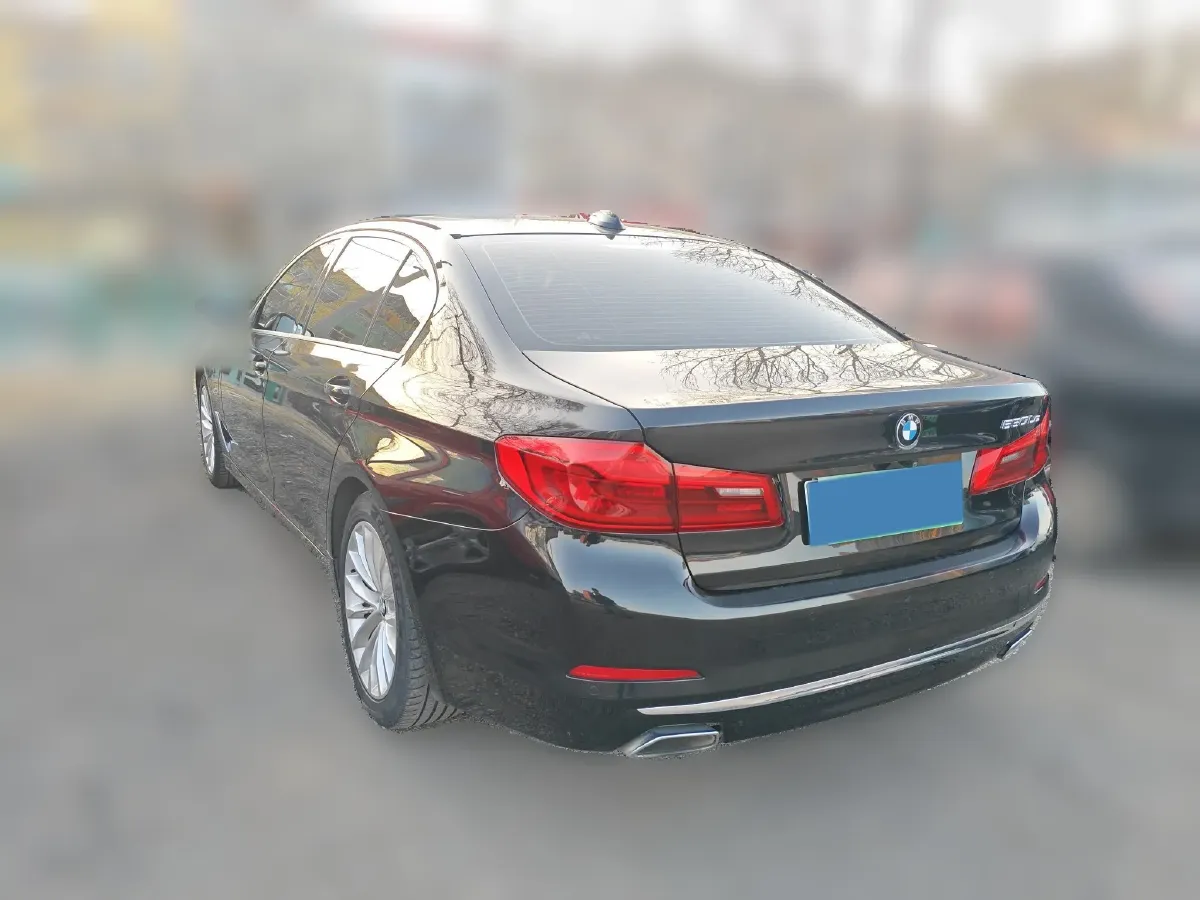 2020 BMW 5 Series 2.0T 184HP L4 8AT PHEV 17.7KWH,autocango,china used car exporter,china ev exporter,chinese used car exporter,chinese used ev exporter