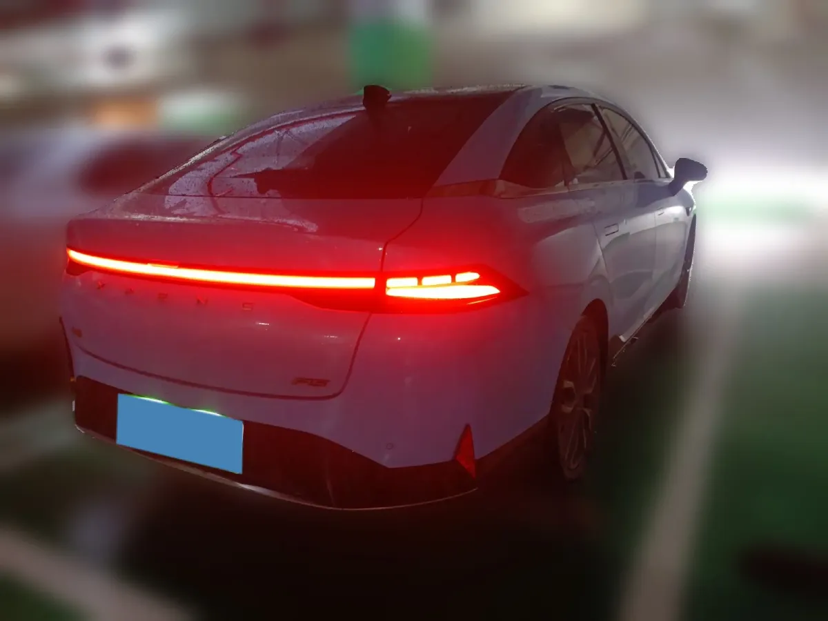 2022 Xpeng P5 BEV 66.2KWH,autocango,china used car exporter,china ev exporter,chinese used car exporter,chinese used ev exporter
