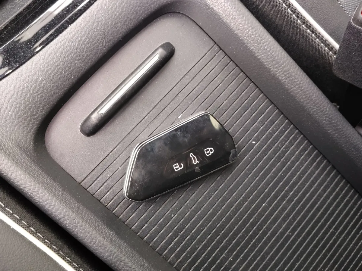 2024 Deepal SL03 BEV 58.89KWH,autocango,china used car exporter,china ev exporter,chinese used car exporter,chinese used ev exporter