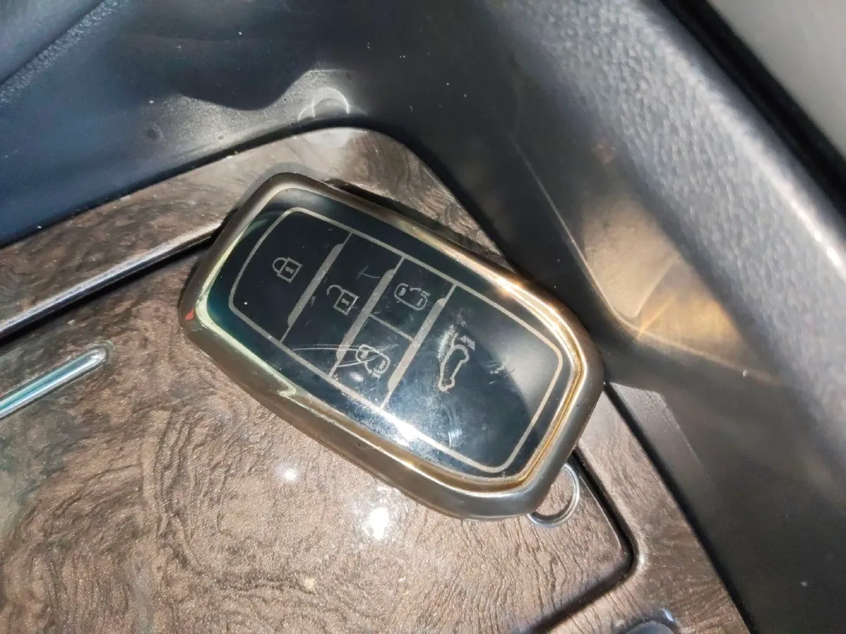 2021 Toyota Alphard 2.5L 117HP L4 E-CVT Hybrid,autocango,china used car exporter,china ev exporter,chinese used car exporter,chinese used ev exporter