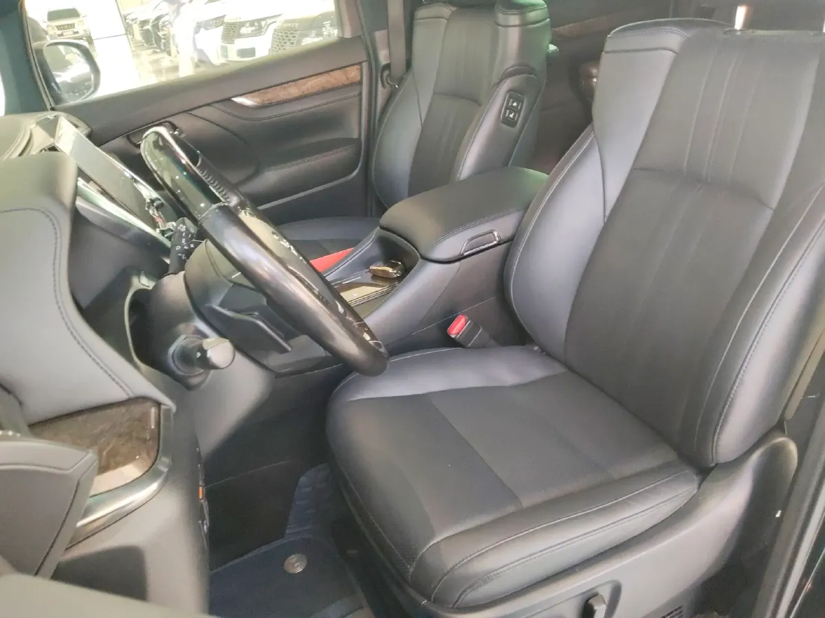 2021 Toyota Alphard 2.5L 117HP L4 E-CVT Hybrid,autocango,china used car exporter,china ev exporter,chinese used car exporter,chinese used ev exporter