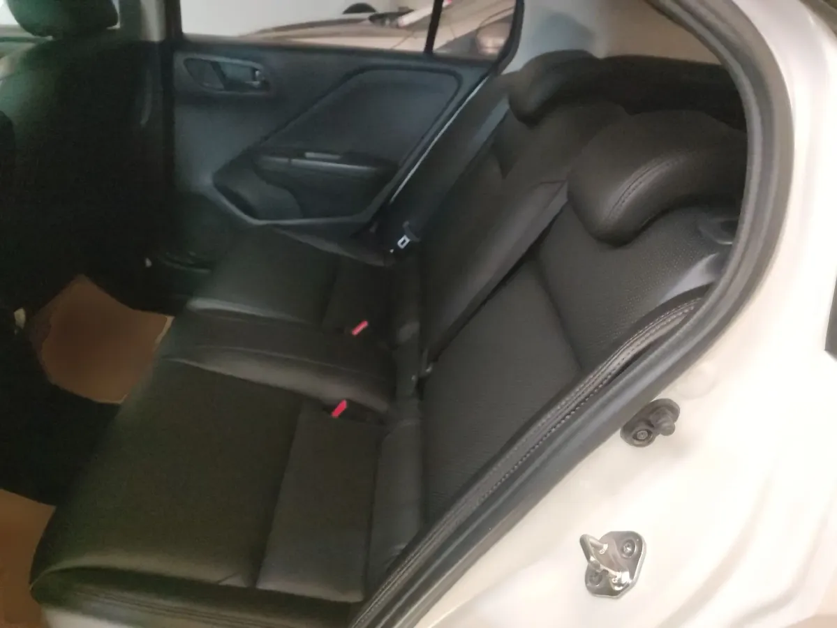 2017 Honda Gienia 1.5L 131HP L4 CVT,autocango,china used car exporter,china ev exporter,chinese used car exporter,chinese used ev exporter