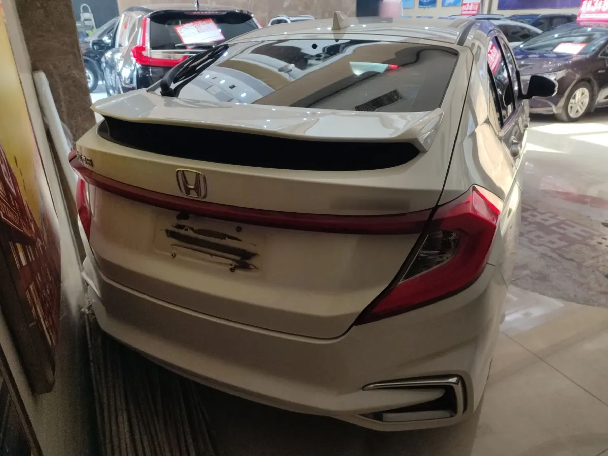 2017 Honda Gienia 1.5L 131HP L4 CVT,autocango,china used car exporter,china ev exporter,chinese used car exporter,chinese used ev exporter