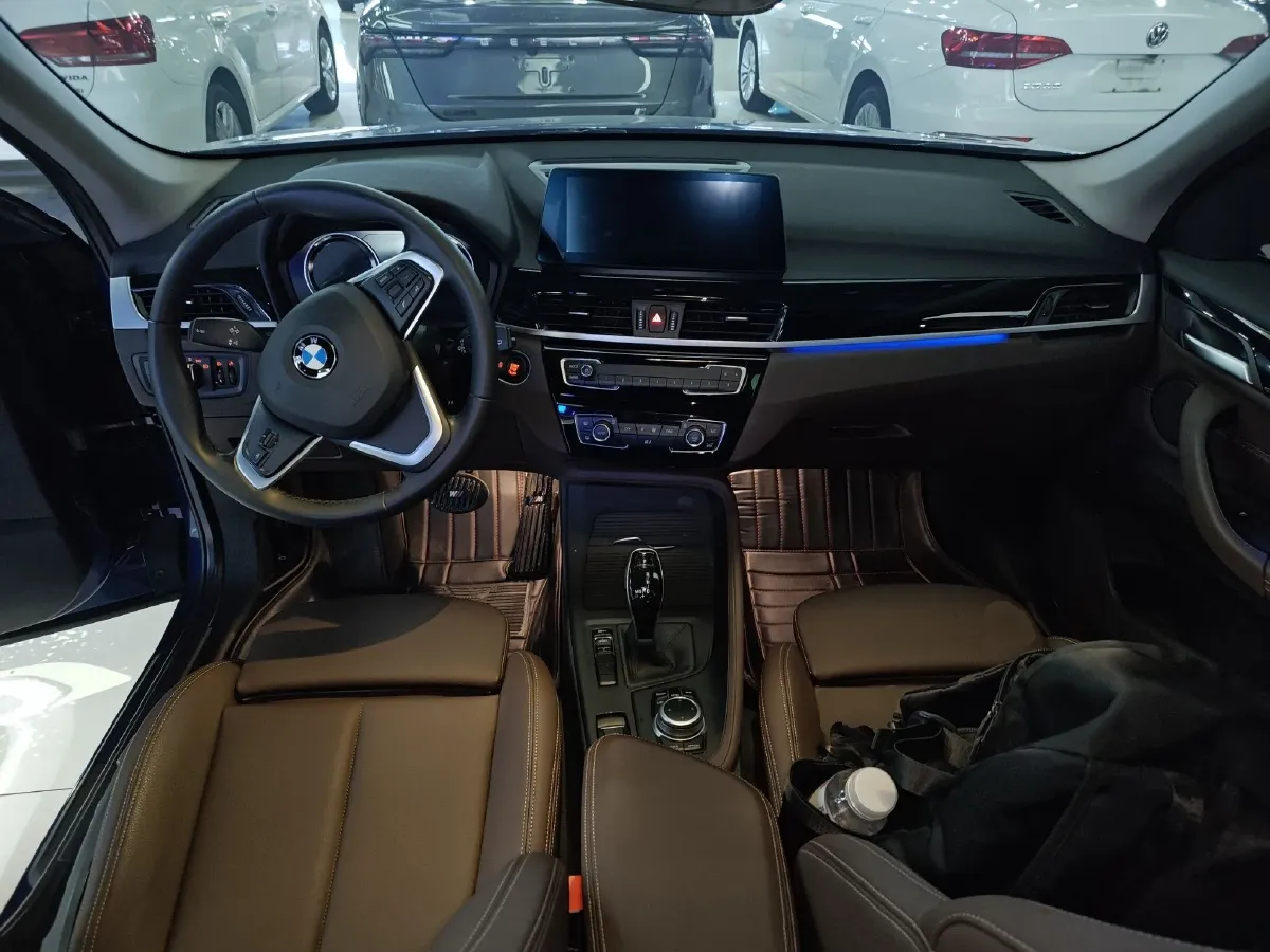 2020 BMW X1 2.0T 192HP L4 7DCT,autocango,china used car exporter,china ev exporter,chinese used car exporter,chinese used ev exporter