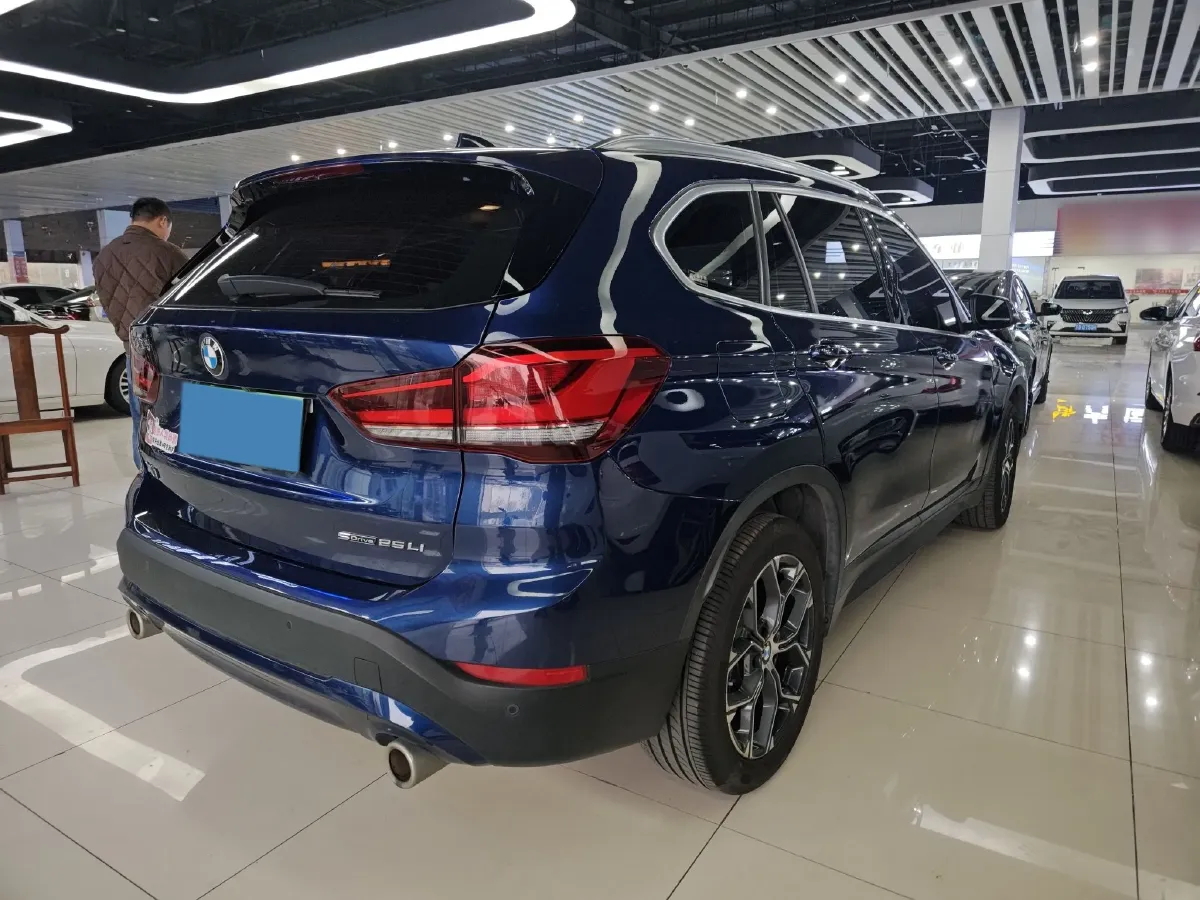 2020 BMW X1 2.0T 192HP L4 7DCT,autocango,china used car exporter,china ev exporter,chinese used car exporter,chinese used ev exporter