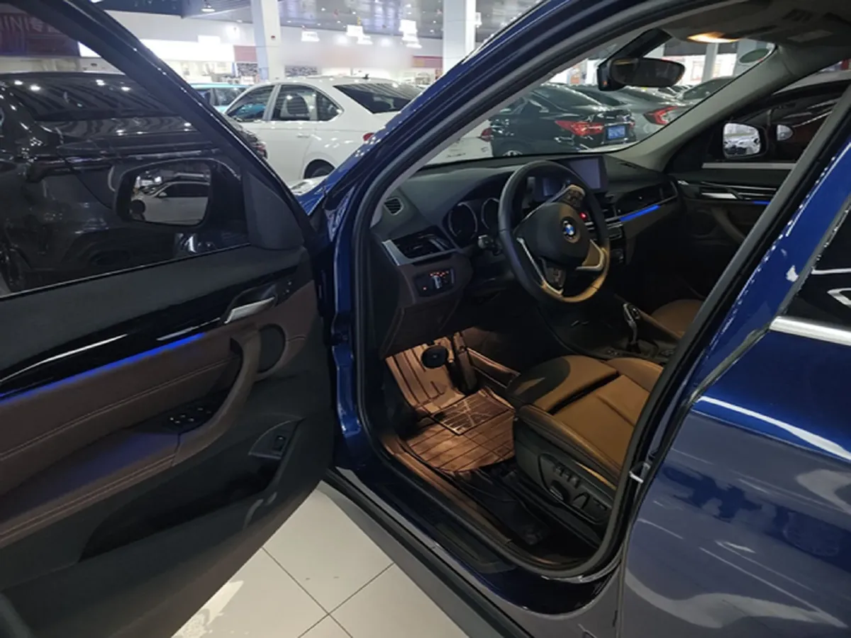 2020 BMW X1 2.0T 192HP L4 7DCT,autocango,china used car exporter,china ev exporter,chinese used car exporter,chinese used ev exporter