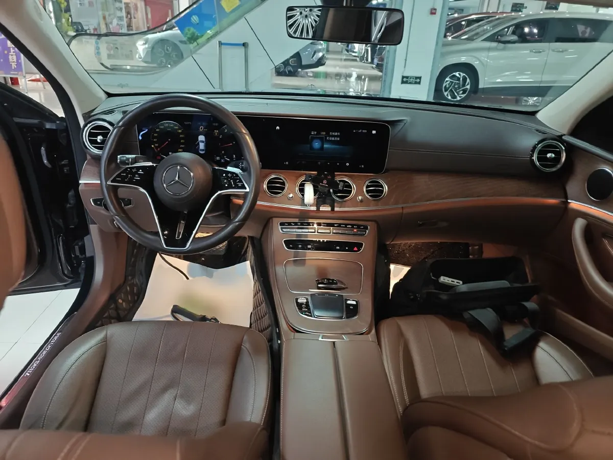2023 Mercedes-Benz E Class 2.0T 258HP L4 9AT,autocango,china used car exporter,china ev exporter,chinese used car exporter,chinese used ev exporter