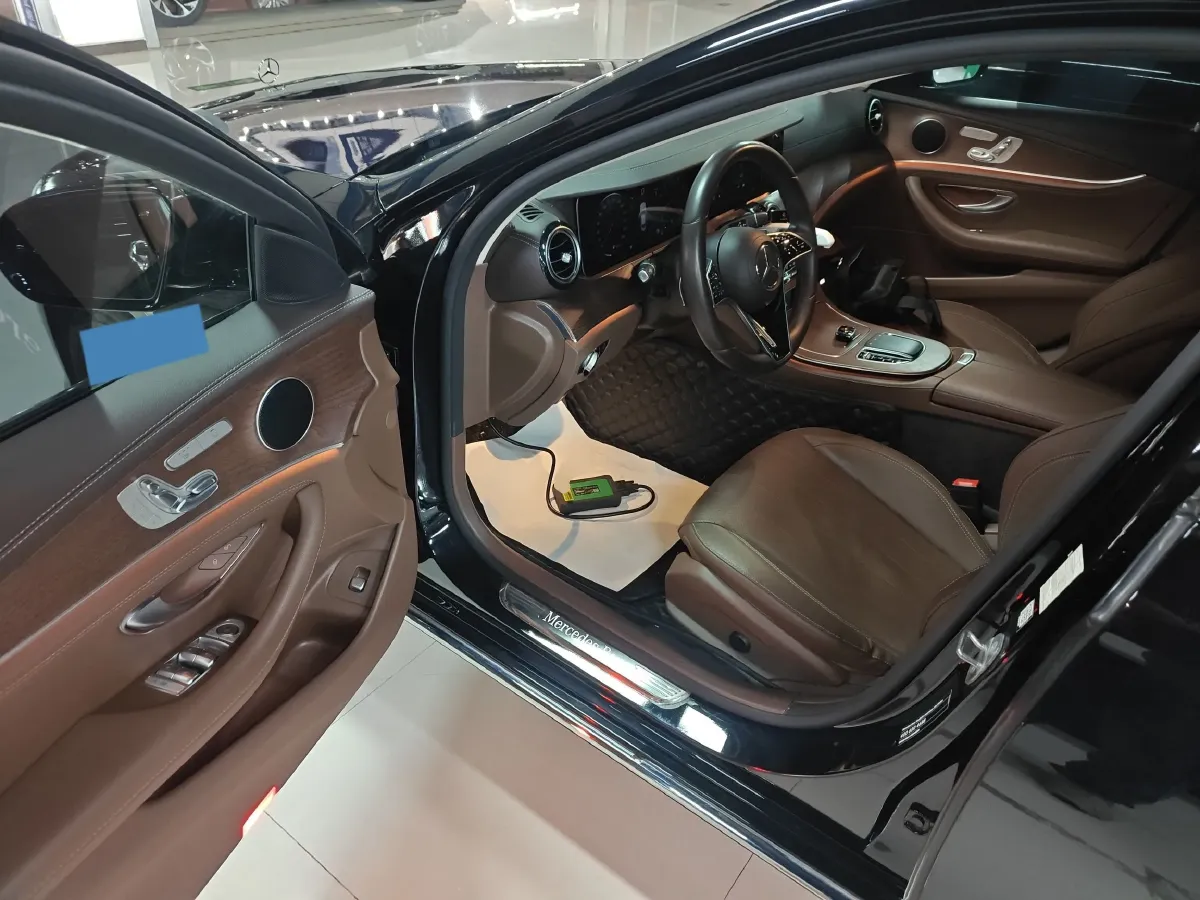 2023 Mercedes-Benz E Class 2.0T 258HP L4 9AT,autocango,china used car exporter,china ev exporter,chinese used car exporter,chinese used ev exporter