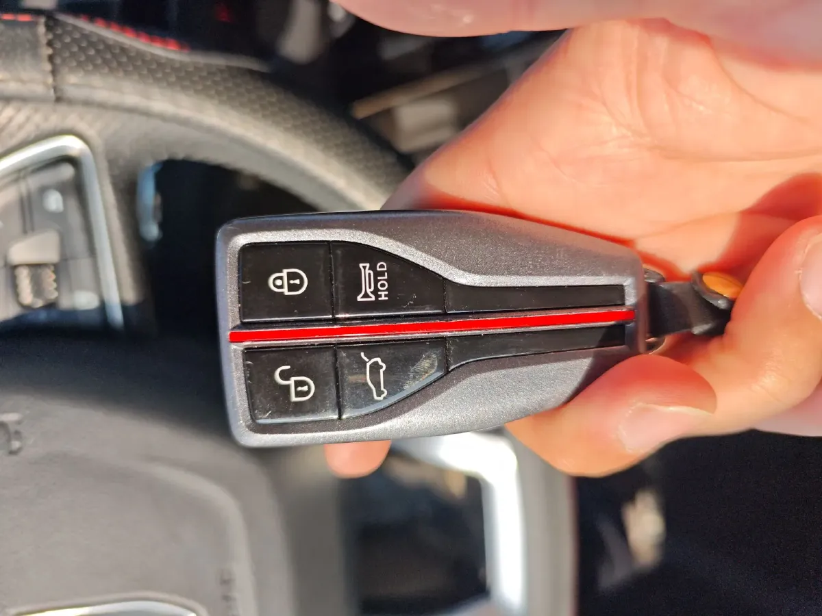 2019 HongQi HS5 2.0T 224HP L4 6AT,autocango,china used car exporter,china ev exporter,chinese used car exporter,chinese used ev exporter