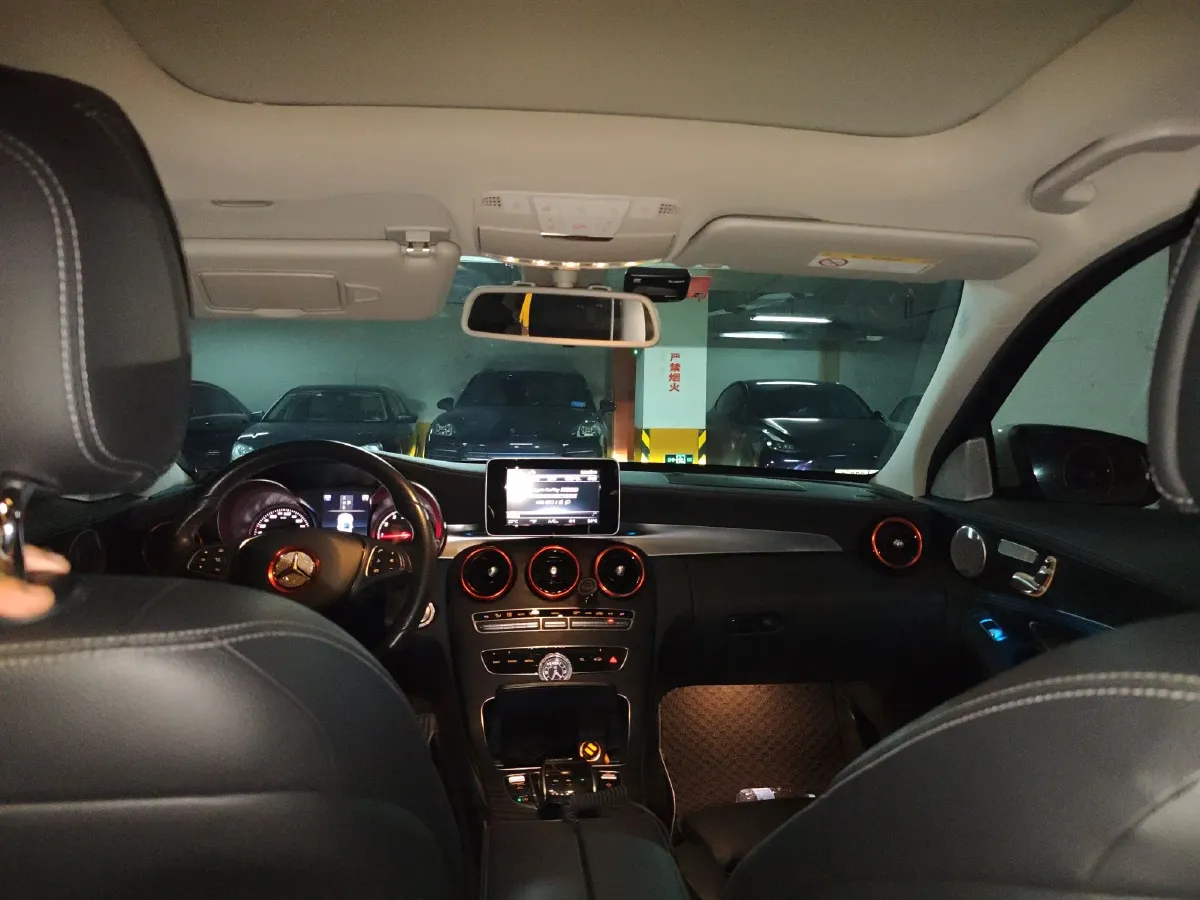 2017 Mercedes-Benz C Class 2.0T 184HP L4 9AT,autocango,china used car exporter,china ev exporter,chinese used car exporter,chinese used ev exporter