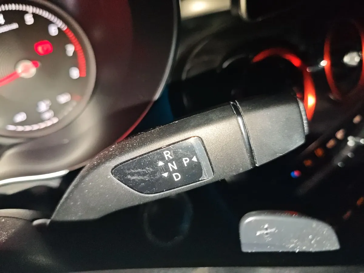 2017 Mercedes-Benz C Class 2.0T 184HP L4 9AT,autocango,china used car exporter,china ev exporter,chinese used car exporter,chinese used ev exporter