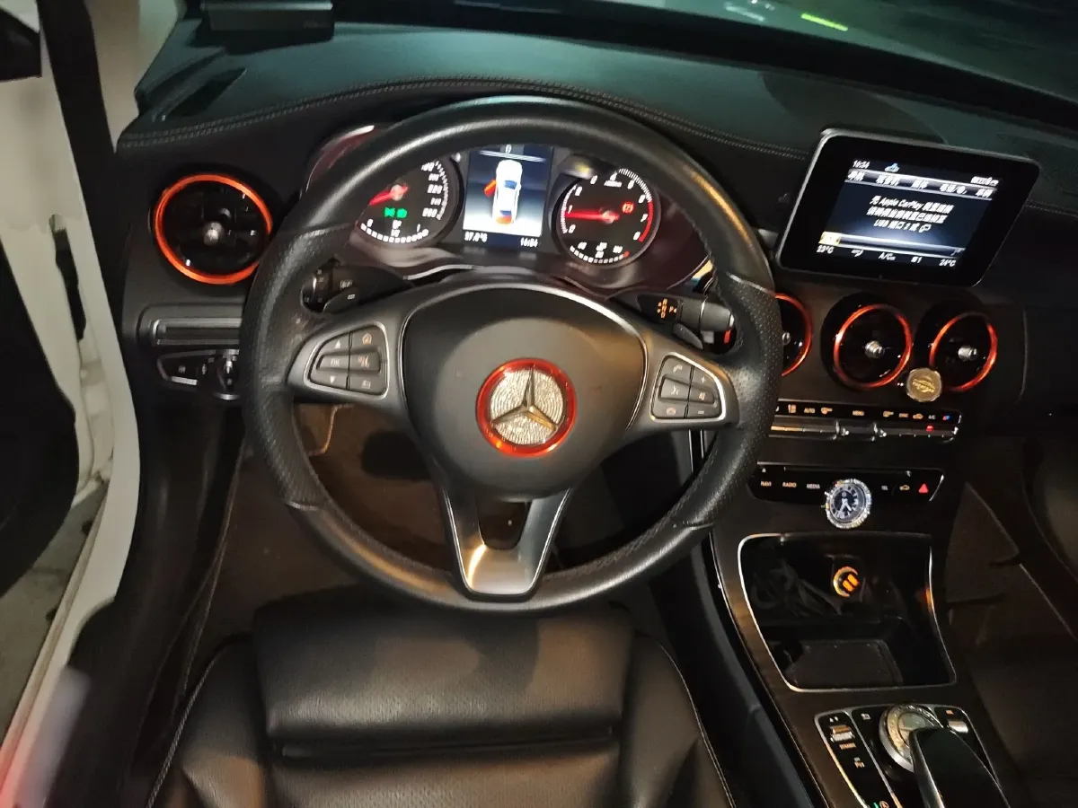 2017 Mercedes-Benz C Class 2.0T 184HP L4 9AT,autocango,china used car exporter,china ev exporter,chinese used car exporter,chinese used ev exporter