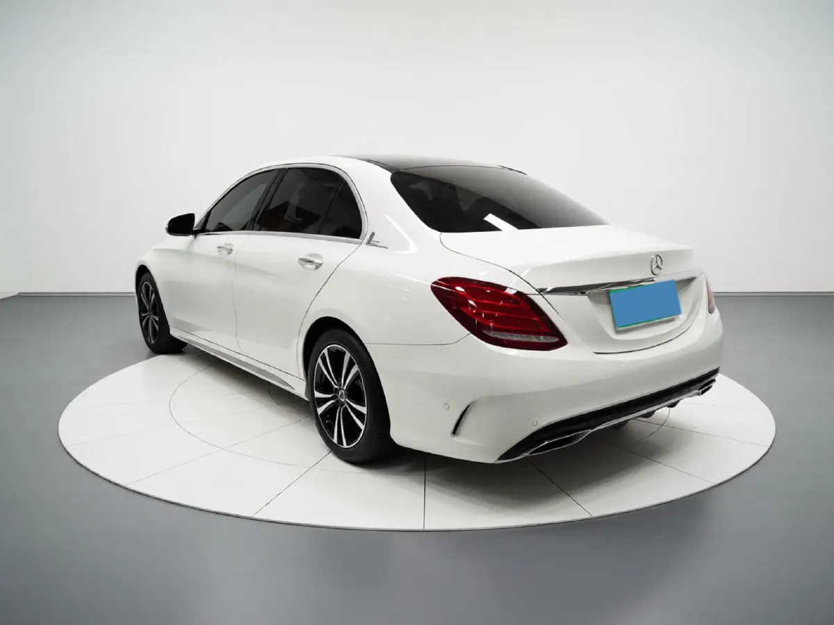 2017 Mercedes-Benz C Class 2.0T 184HP L4 9AT,autocango,china used car exporter,china ev exporter,chinese used car exporter,chinese used ev exporter