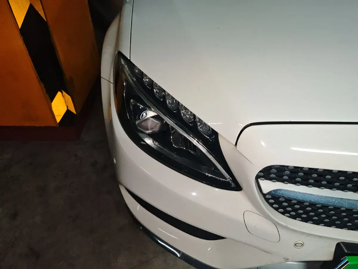 2017 Mercedes-Benz C Class 2.0T 184HP L4 9AT,autocango,china used car exporter,china ev exporter,chinese used car exporter,chinese used ev exporter