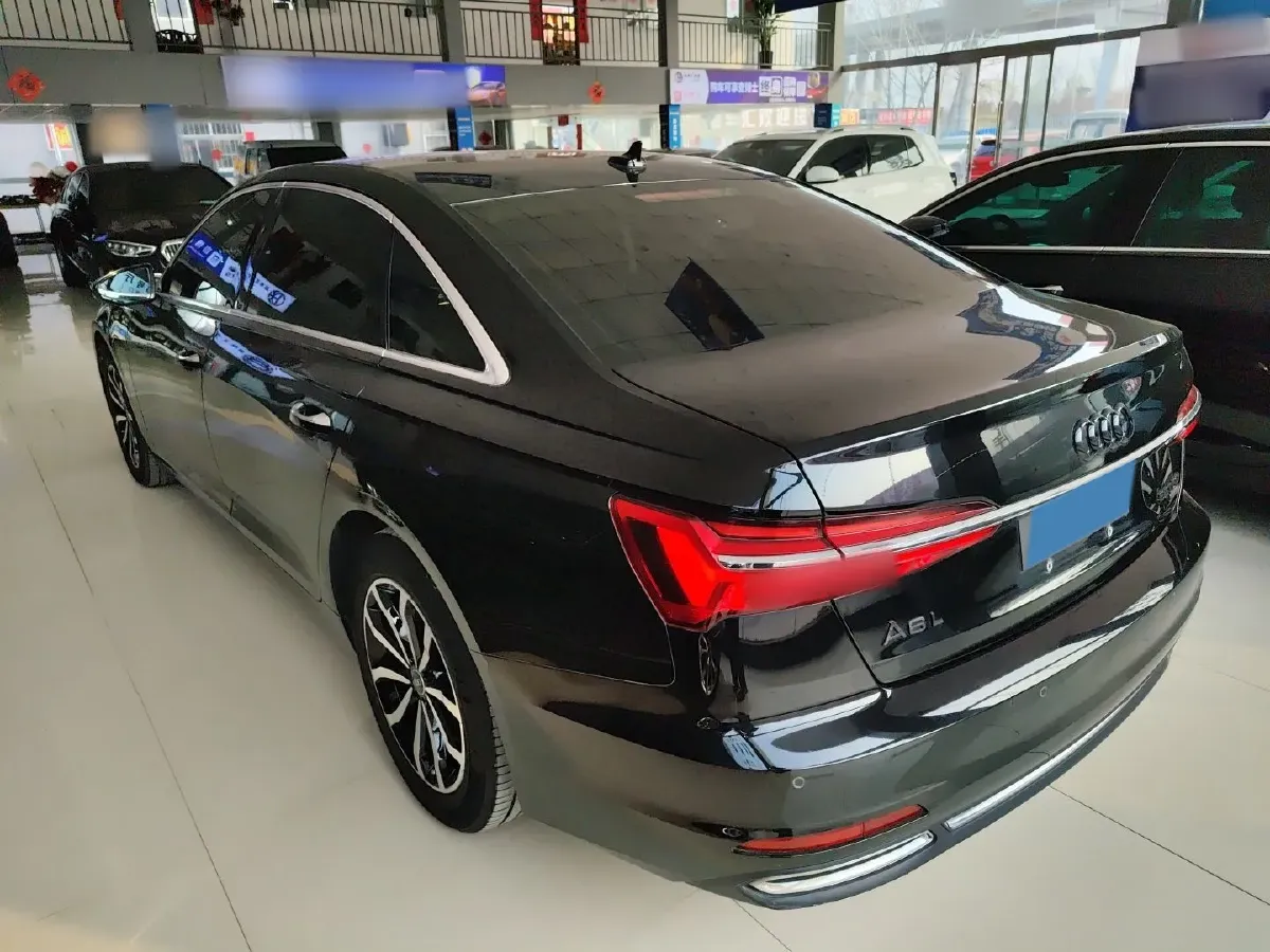 2022 Audi A6L 2.0T 190HP L4 7DCT,autocango,china used car exporter,china ev exporter,chinese used car exporter,chinese used ev exporter