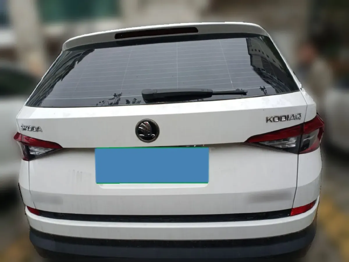 2017 Skoda Kodiak 1.8T 180HP L4 7DCT,autocango,china used car exporter,china ev exporter,chinese used car exporter,chinese used ev exporter