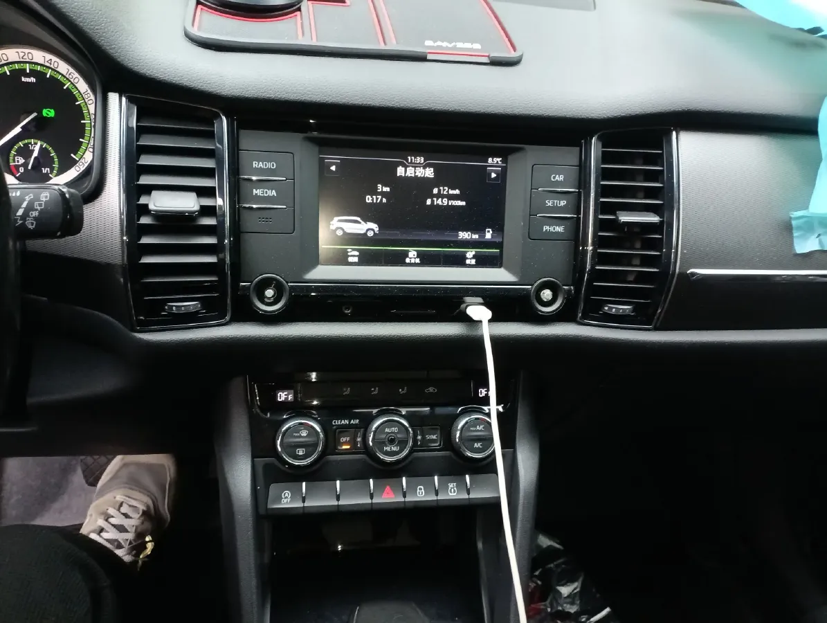 2017 Skoda Kodiak 1.8T 180HP L4 7DCT,autocango,china used car exporter,china ev exporter,chinese used car exporter,chinese used ev exporter