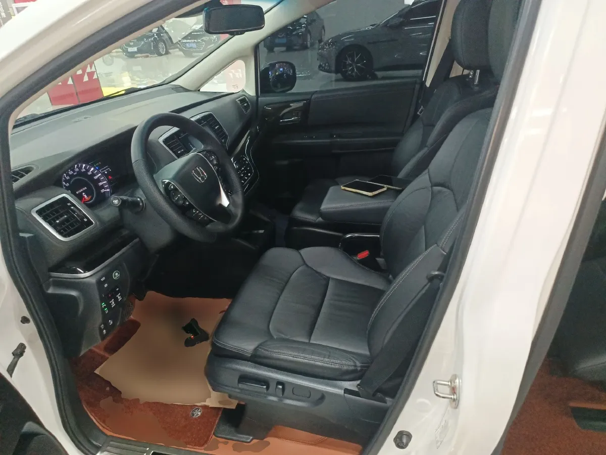 2018 Honda Odyssey 2.4L 186HP L4 CVT,autocango,china used car exporter,china ev exporter,chinese used car exporter,chinese used ev exporter