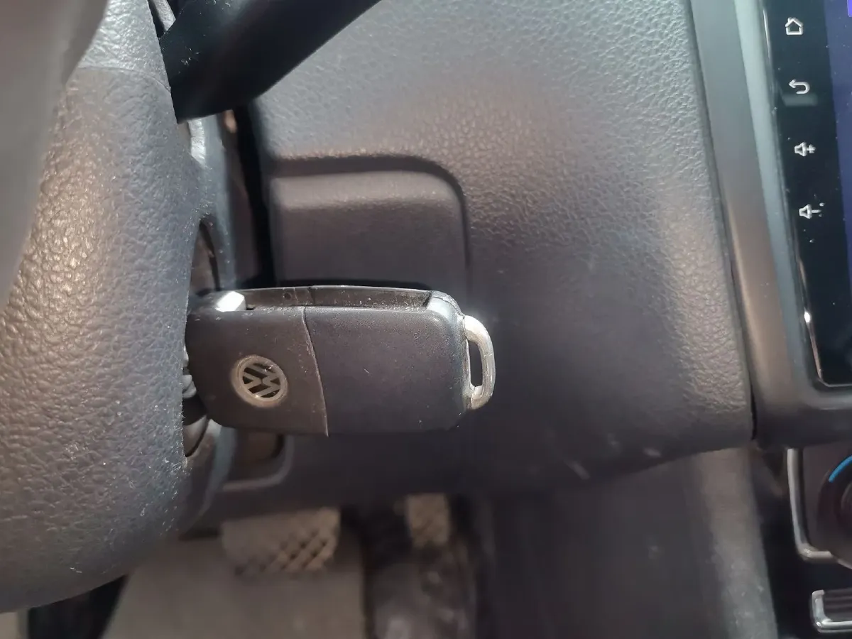 2014 Volkswagen Polo 1.6L 110HP L4 6AT,autocango,china used car exporter,china ev exporter,chinese used car exporter,chinese used ev exporter