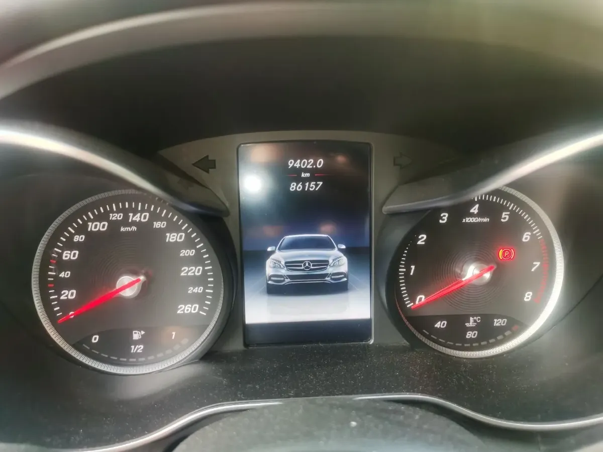 2016 Mercedes-Benz C Class 2.0T 184HP L4 7AT,autocango,china used car exporter,china ev exporter,chinese used car exporter,chinese used ev exporter