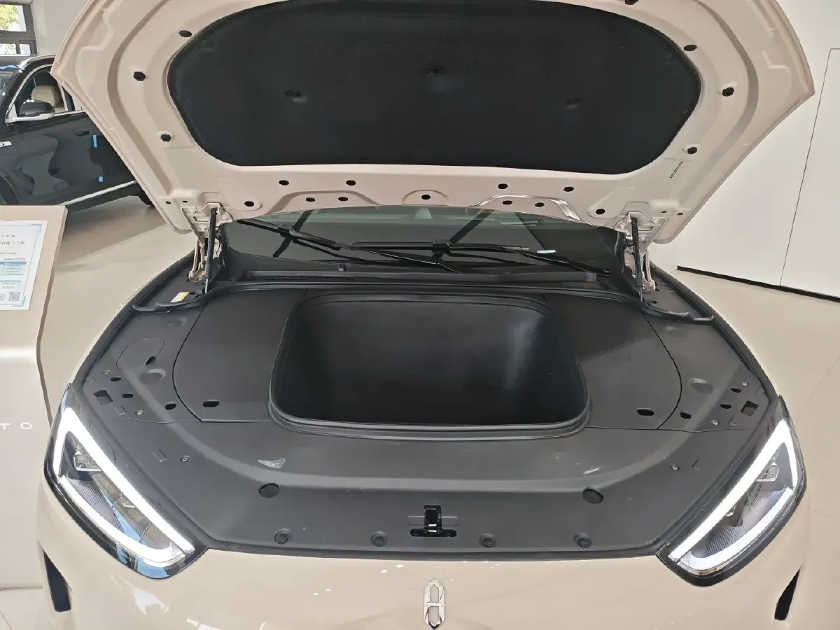 2022 AITO AITO M5 BEV 80KWH,autocango,china used car exporter,china ev exporter,chinese used car exporter,chinese used ev exporter