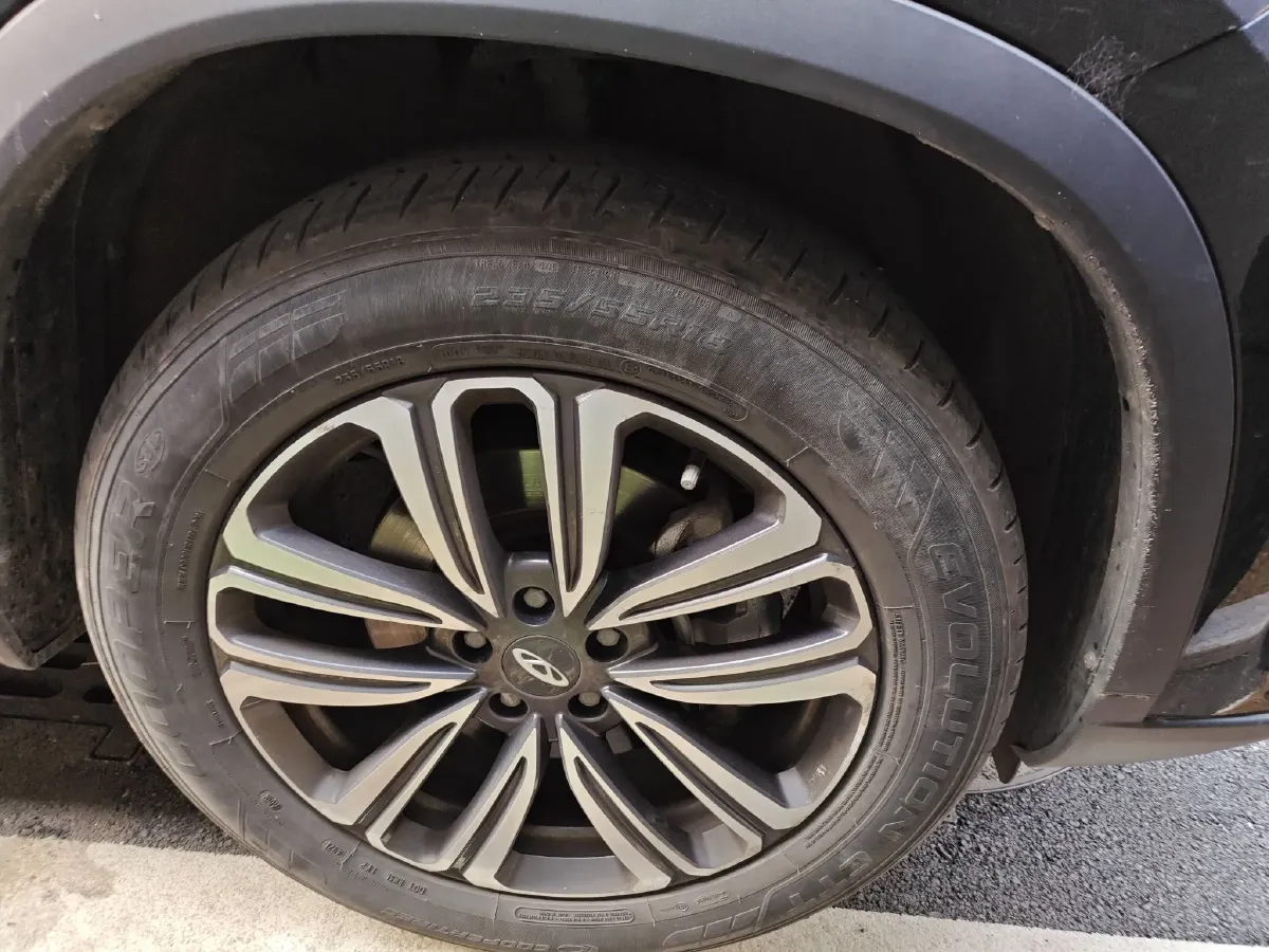 2021 Geely Tugella 2.0T 238HP L4 8AT,autocango,china used car exporter,china ev exporter,chinese used car exporter,chinese used ev exporter